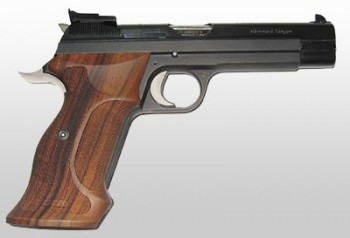 SIG P210 Standardgriffstück mit Riemenöse, verlängert 18 mm, mit Rhomlas (PPC 1500 DSB)