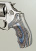 S&W J-Rahmen round butt, mit Fingerrillen und rundem Rücken für Waffen mit Rahmen integr. Schlagb.,Schichtholz punziert